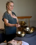 Einsteiger-Workshop Klangschalen mit Peggy Schädlich