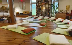 Klang & Frequenzheilung – in einer meditativen Gruppen-Erfahrung mit Roy Müller