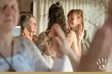Tantra Frauentempel „Shakti Goddess“ mit Teezeremonie (Rose, blauer Lotus) mit Lydia Demmler
