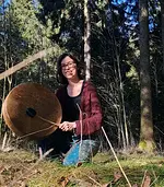 Barfußwanderungen mit Trommelmeditation im Erzgebirge mit Lea Dix